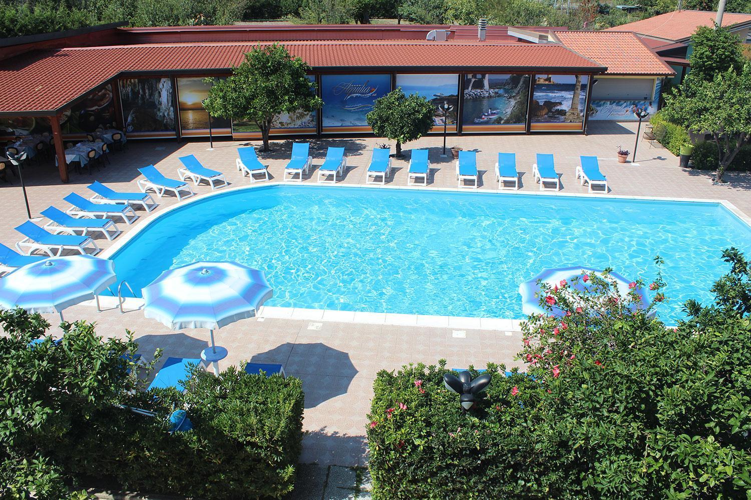 Club Esse Aquilia Beach Village 바돌라토스타지오네 외부 사진